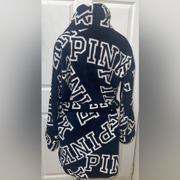 PINK Victoria’s Secret Robe - Picture 3 of 5